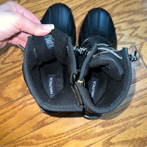 Nautica Dorsay Black Quilted Duck Rubber Boots With Ankle Zip Size 7 - Picture 4 of 12